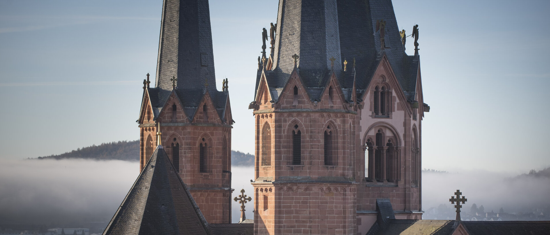 Ausblick auf die Marienkirche in Gelnhausen 